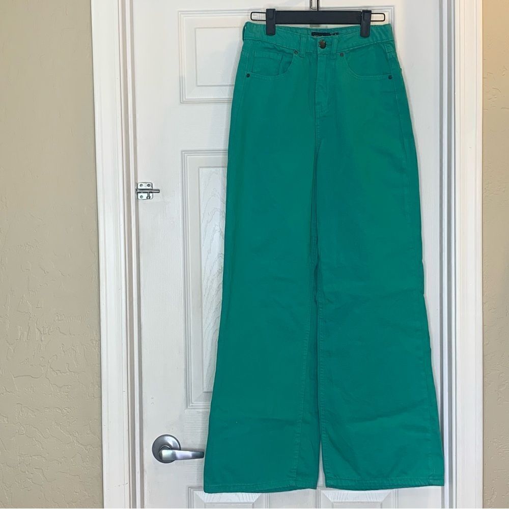 PrettyLittleThing Green Colour Pop Wide Leg Jean Size 2